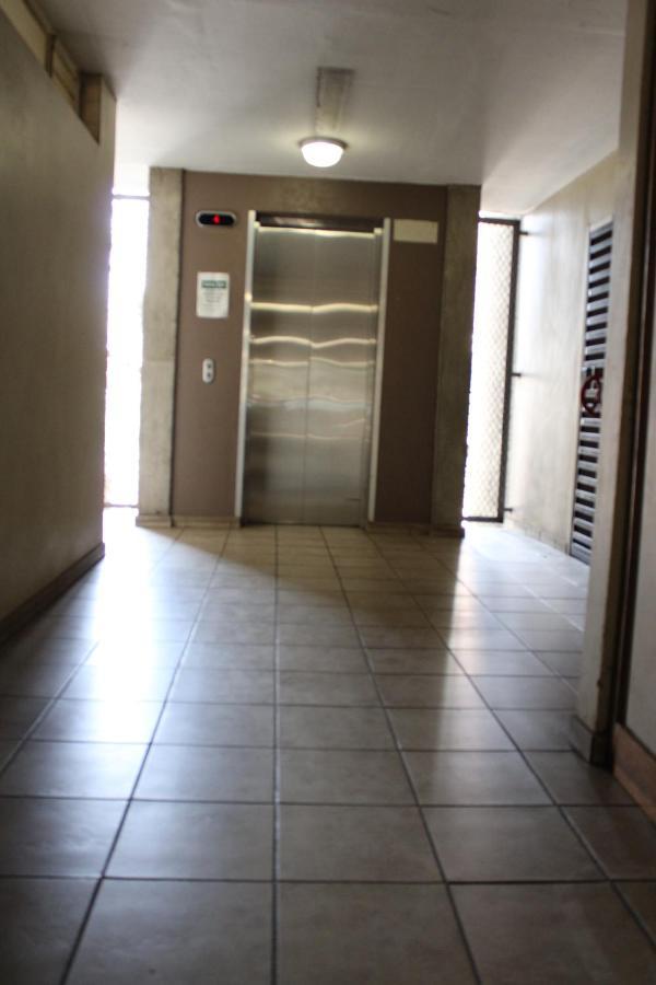 Smart And Cozy Studio With Netflix And Showmax Pretoria-Noord Dış mekan fotoğraf