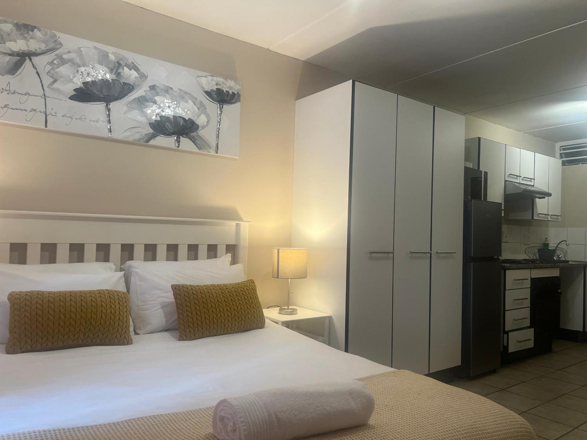 Smart And Cozy Studio With Netflix And Showmax Pretoria-Noord Dış mekan fotoğraf